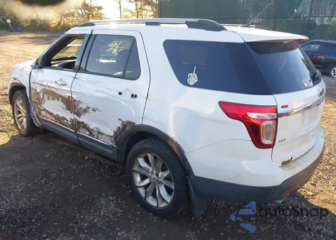 2013 Ford Explorer Xlt z USA, uszkodzony, nr VIN 1FM5K8D84DGC84692